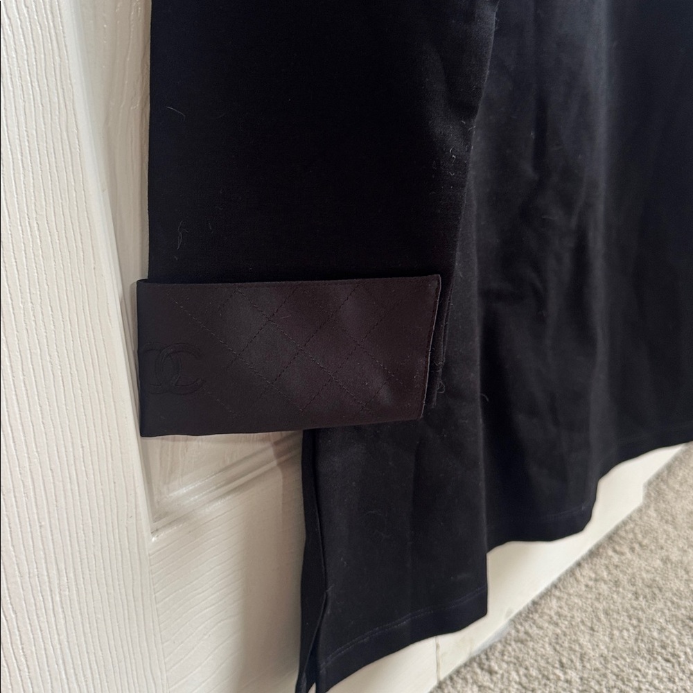 Chanel Top - Picture 4 of 5